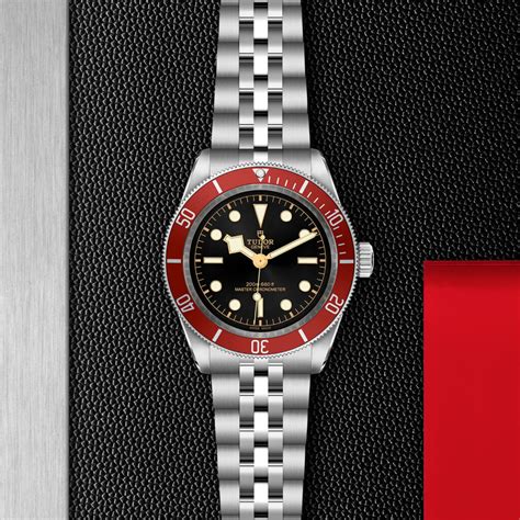 tudor black bay m7941a1a0ru-0003|tudor's black bay bezel.